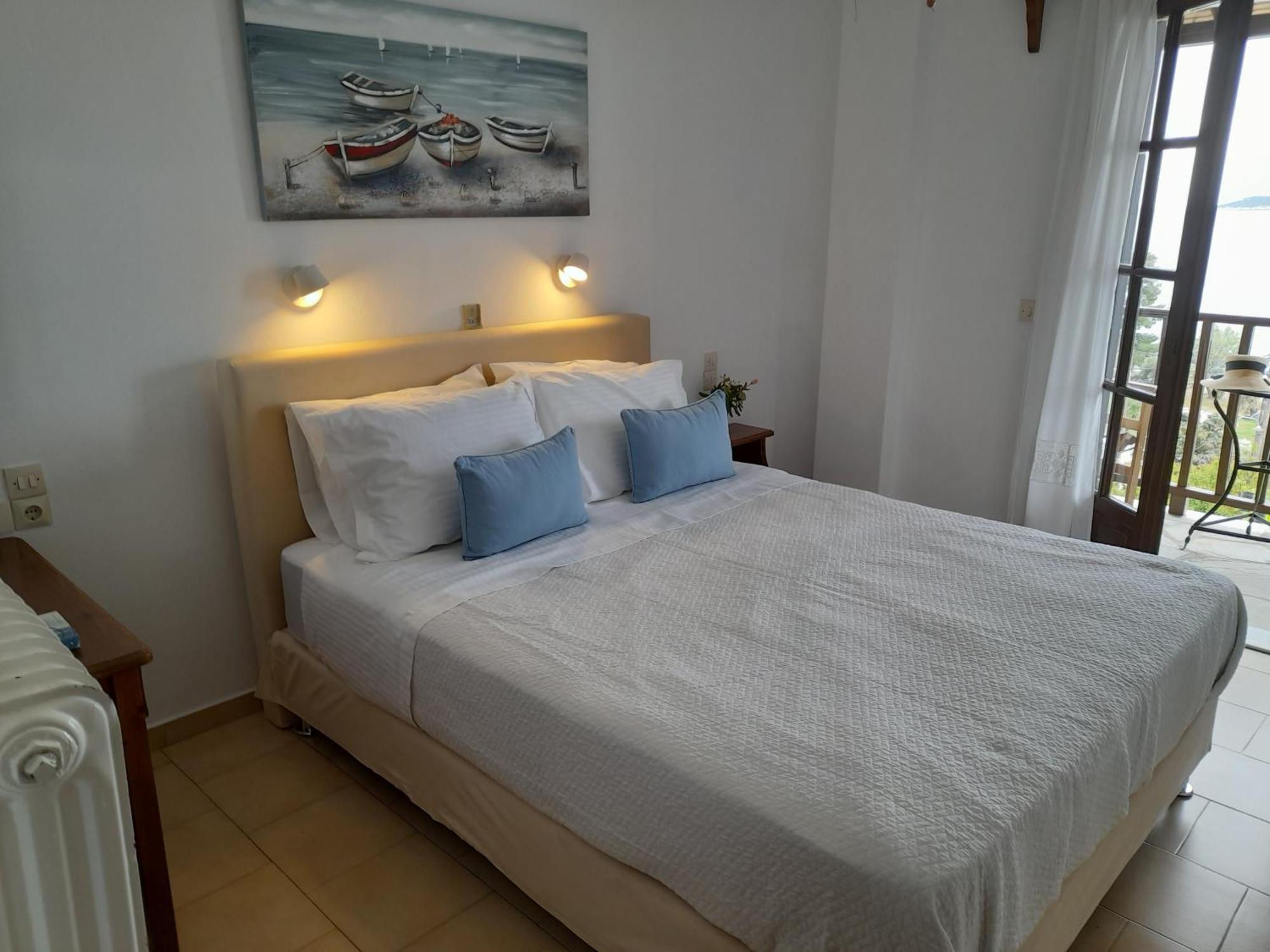 Lilian Beachfront Apartments Neo Klima Exterior foto