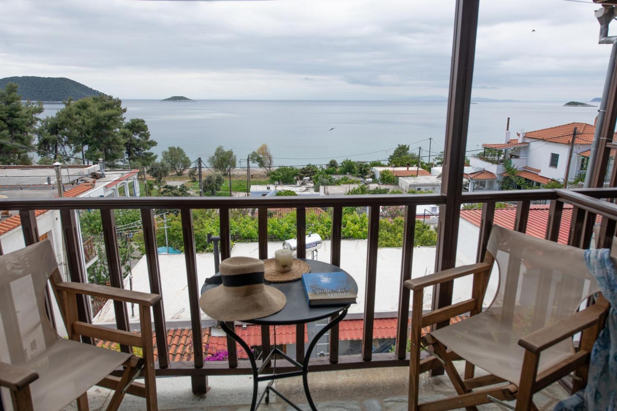 Lilian Beachfront Apartments Neo Klima Exterior foto